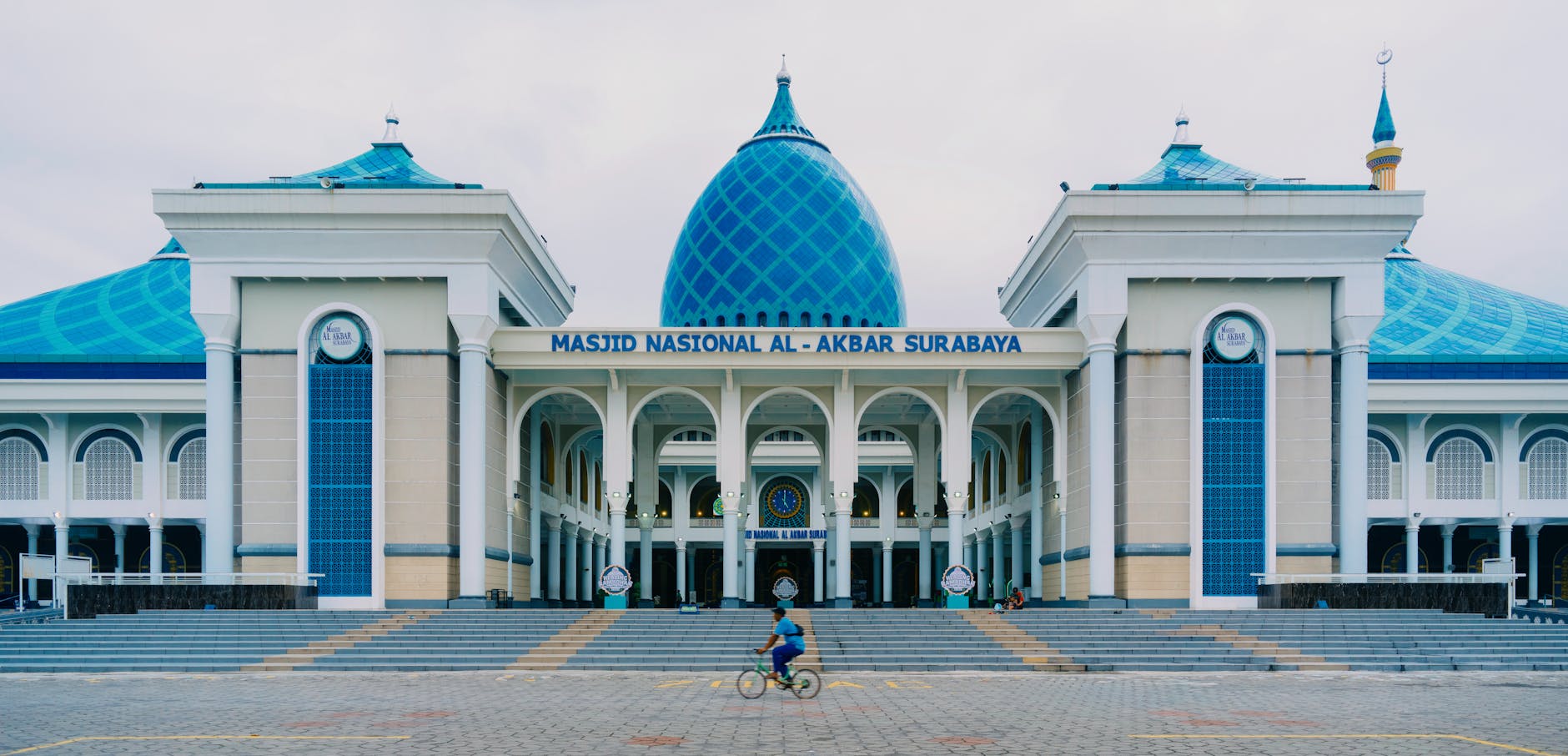 Berikut adalah kalimat alt text gambar SEO untuk berita terbaru hari ini di Indonesia serta update berita viral dan terkini dari dalam dan luar negeri.